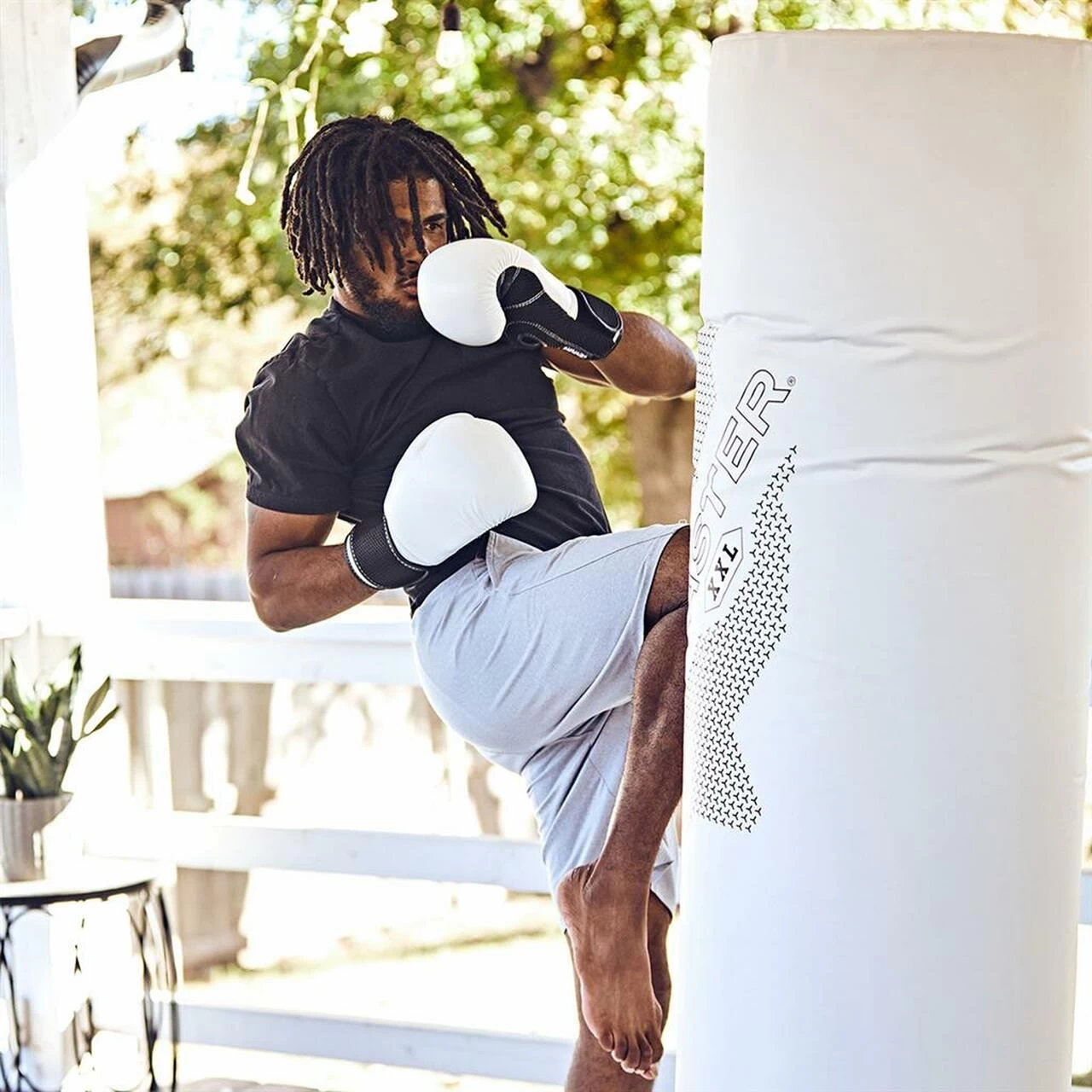 Century XXL Wavemaster Ghost Edition Punch Bag 6 Century XXL Wavemaster Ghost Edition Punch Bag - Image 6