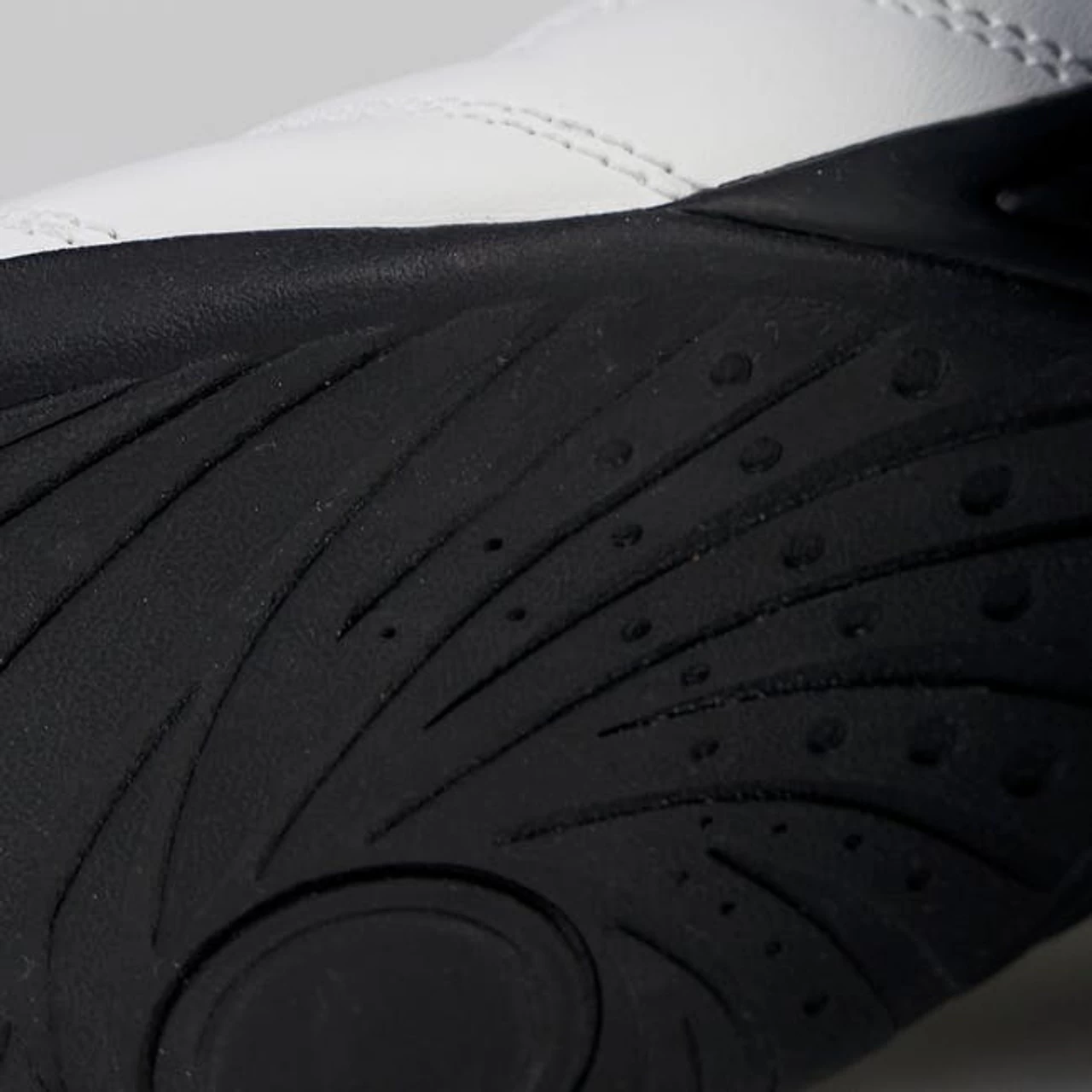 Blitz Aero Training Shoes 4 Blitz Aero Training Shoes - Image 4