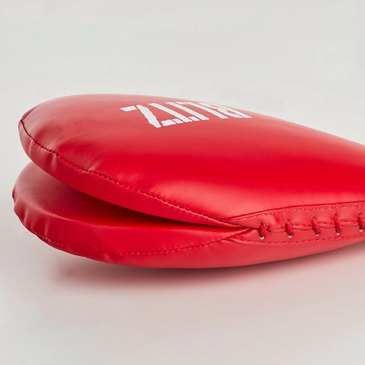 Blitz Double Bat Type Target Pad Red 2 Blitz Double Bat Type Target Pad Red - Image 2