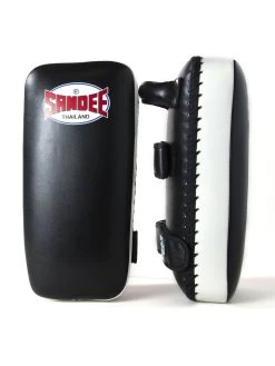 Sandee Large Extra Thick Flat Thai Kick Pads 9 Sandee Large Extra Thick Flat Thai Kick Pads -Boxing & Martial Arts Equipment Shop jz4fau32w0p 56775.1675771086