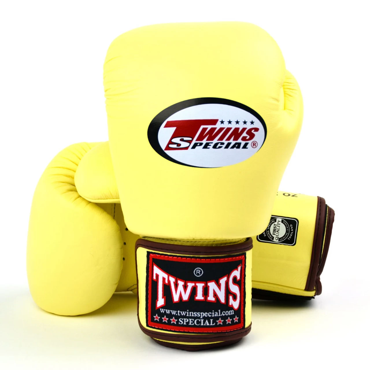 Twins Leather Velcro Boxing Gloves 19 Twins Leather Velcro Boxing Gloves - Image 19