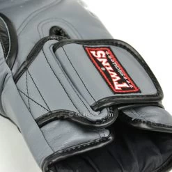 Twins Deluxe Sparring Gloves 23 Twins Deluxe Sparring Gloves -Boxing & Martial Arts Equipment Shop mkikqxd1yqv 56713.1698675315