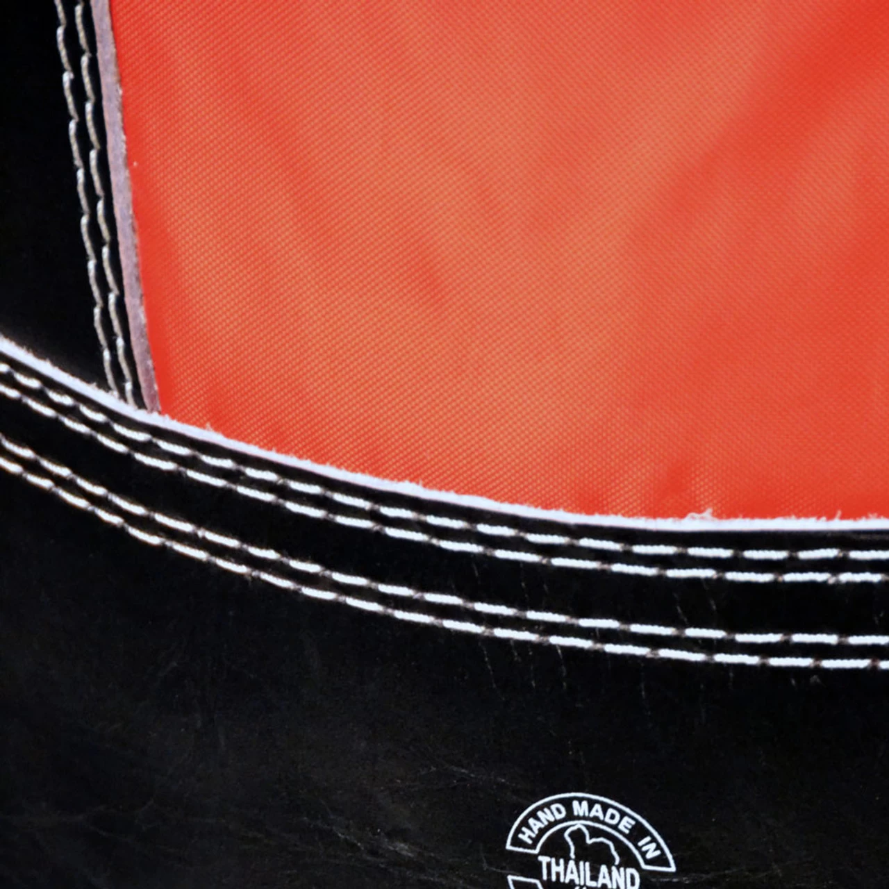 Fairtex Extra Large Leather Heavy Bag (FILLED) 30-35 Kg 2 Fairtex Extra Large Leather Heavy Bag (FILLED) 30-35 Kg - Image 2